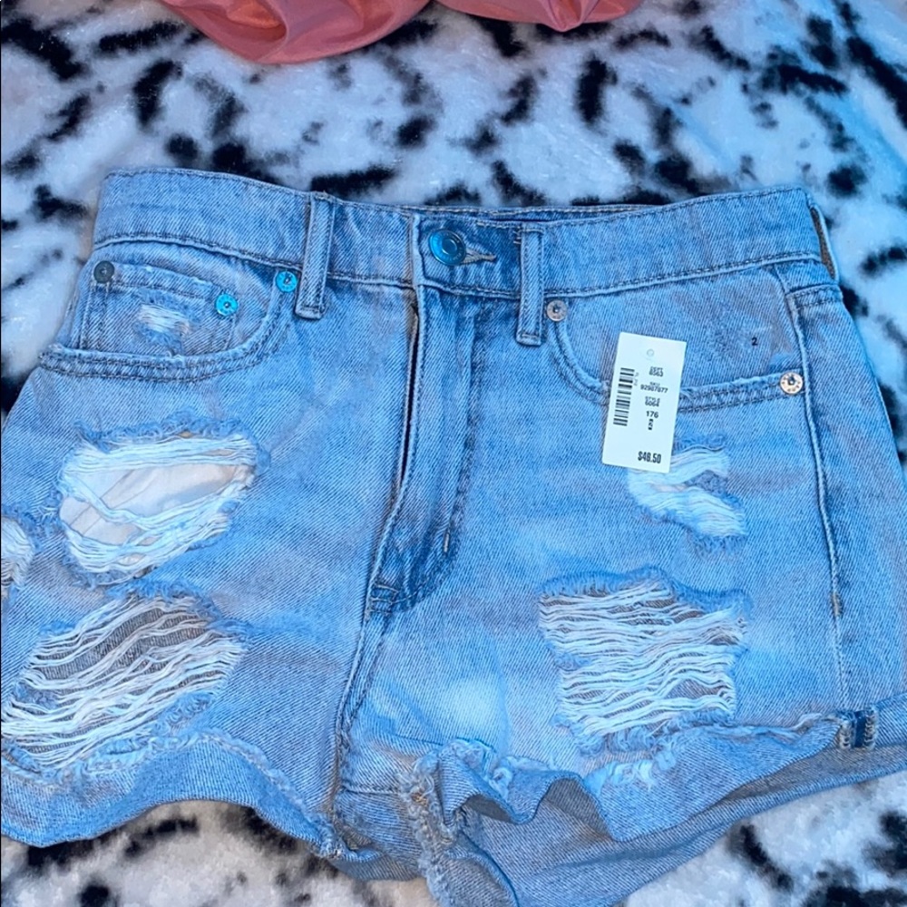 aero shorts